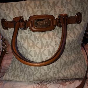 Michael Kors tote